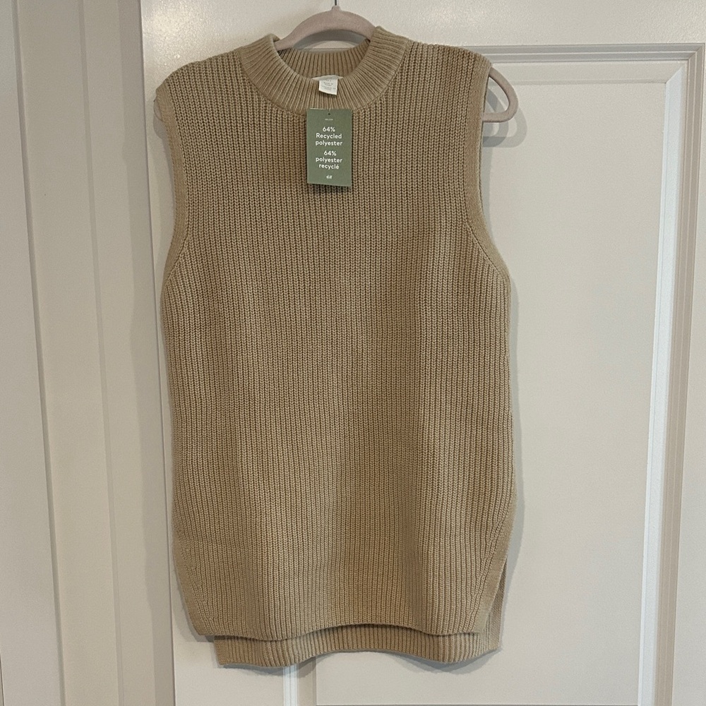 H&M Women’s Tan Sweater Vest